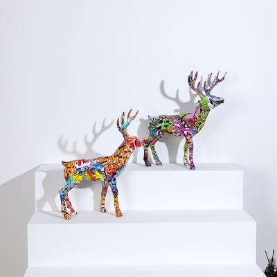 China North America Deer Custom Water Hydrographic Film Transfer Printing Resin Morden Home Decor Pieces for sale