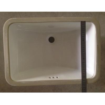 China Factory Price Modern Ceramic White Rectangular Undermount Sink Bathroom Wash Basin for sale