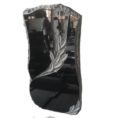 China Modern Black Granite Headstone Customized Monuments With Rose European Headstones for sale