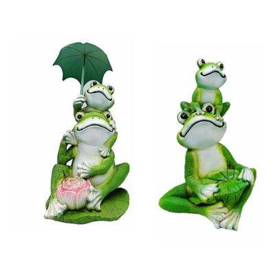 China China Creative Sitting Frog Garden Statues With Resin Umbrella Outdoor Decoration Frogs for sale