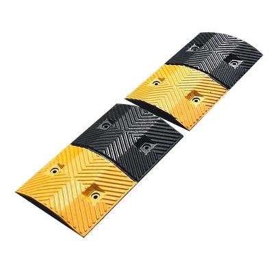 China Durable Popular Heavy Duty Ladder Type Traffic Installation Safety Rubber Speed ​​Bump Stopper For Sale for sale