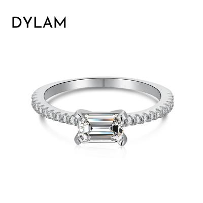 China Romantic Dylam Jewelry Fine Fashion Trendy In Stock 925 Sterling Silver Emerald Cut Cubic Rhodium Plated Tasty Zirconia Ring For Women for sale