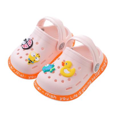 China Wholesale Cute Lightweight Indoor Kids Slippers Cartoon Duck Summer Beach Anti-skid Sandal for sale