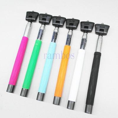 China Bluetooth Selffie Stick Monopod Holder , Wireless Mobile Phone Monopod for sale