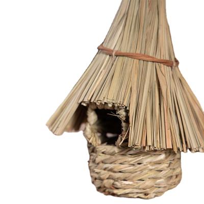 China Pet Nest Woven Products Straw Bird Nest Breathable Handmade Pet Bed Hamster Grass Nest Cage for sale