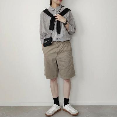 China Summer Casual Gray Style Cotton Pocket Anti-wrinkle Shorts Simple Design for sale