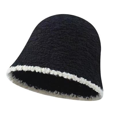 China Keep Warm Winter Women's 2023 New Hat Accessories for sale