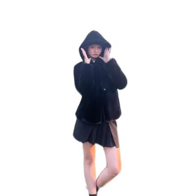 China 2023 new customized Anti-wrinkle short sleeved hooded imitation fur coat. for sale