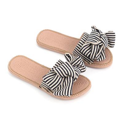 China OEM Light Logo Ladies Sandals Summer Slippers Woman Indoor Shoes for sale