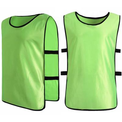 China Shirts & Tops Blank Football Training Bibs Soccer Vest Uniform Green Sports Jersey for sale