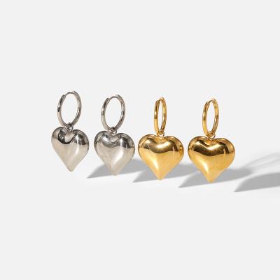 China Wholesale Hypoallergenic Silver Heart Gold Plated Stainless Steel Drop Earrings Stud Earrings Women Dangle Earrings for sale