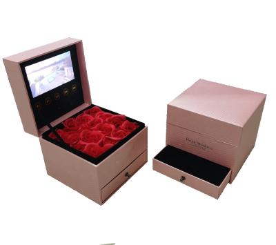 China Europe OEM TOPONE video box jewelry gift box with roses videobox lcd screen for sale