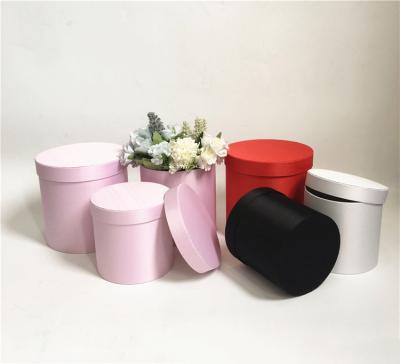 China Recycled Materials Ready To Ship 3pcs Cylinder Luxury Packaging Boxes Round Satin Fabric Clothes Hat Flower Gift Box for sale