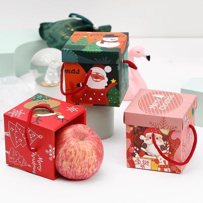 China Merry Christmas Eve Apple Gift Candy Box Biodegradable Square Christmas Apple Packaging Box for sale