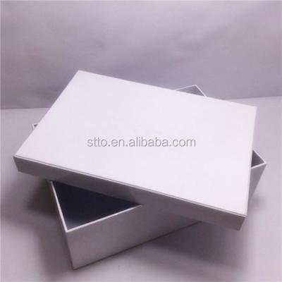 China Recycled Materials Cardboard Plain White Gift Box With Lid for sale