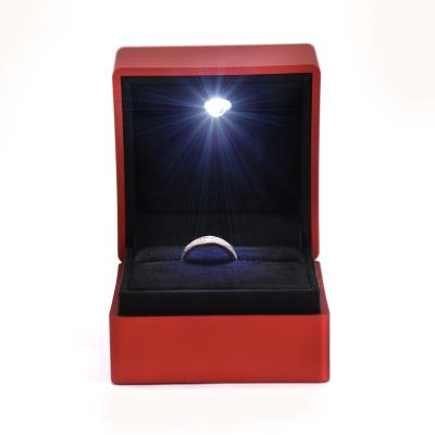 China Factory Supply Hot Sale Custom Logo Handcrafted Led Light Jewelry Box for sale