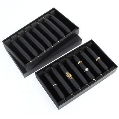 China Hot Selling Eco-friendly Black Simple Professional Wedding Ring Jewelery Display Paper Tray With Cover for sale