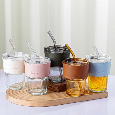 China Hot Selling Viable 400ml Iced Coffee Milk Glass Mug Festival Glass Bamboo Coffee Mug With Straw And Lid for sale