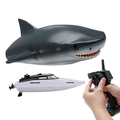 China Cheap Hobby Mini Radio Control Toys Ship, Hot Selling Water Radio Control Toys Boat, New Design Large RC Remote Control Boat for sale