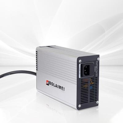 China Portable Smart Tool 900W 24V 25A 29.4Volt Li-ion Lead Acid Battery Electric Charger for sale