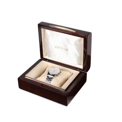 China High Quality Fashion Wooden Gift Watch Box With Luxury Piano Painted for sale