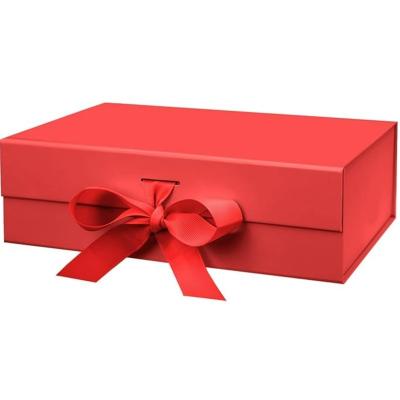 China Recycled Materials Red Magnetic Gift Box with Magnetic Lid Luxury Gift Box with Ribbon Bow for Presents for sale