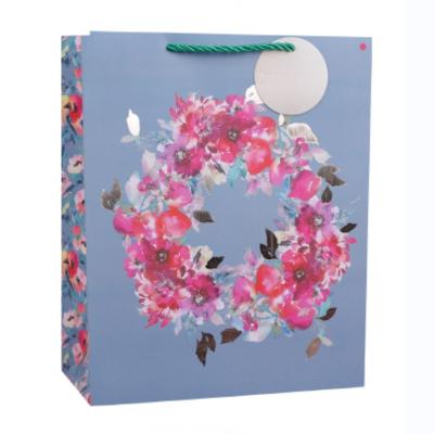 China Recyclable Garland floral paper gift bags for gift flower gift bag clothes packaging for sale