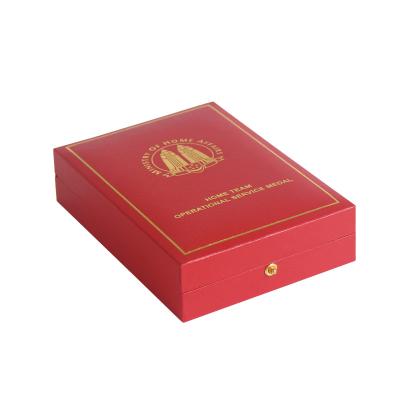 China Luxury Imitation Antique Plastic Medal Box Boxes For Medals Gold Coin Gift Packaging With Metal Button for sale