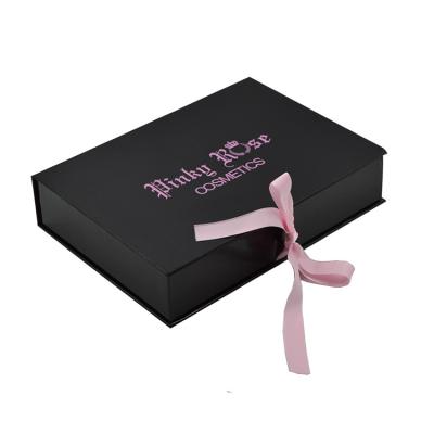 China Recyclable Wholesale Custom Paper Packaging Magnetic Closure Gift Box With Ribbon for sale