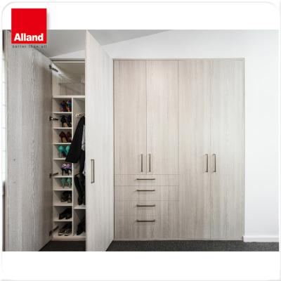 China Customized Modern Hinged Wooden Doors MDF Clothes Modern Wardrobe For Bedroom for sale