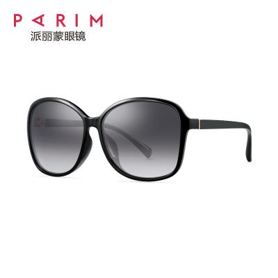 China Schwarze malvenfarbene Damen Browns polarisierten Sonnenbrille, polarisierten Metallsonnenbrille-Plastiktempel zu verkaufen