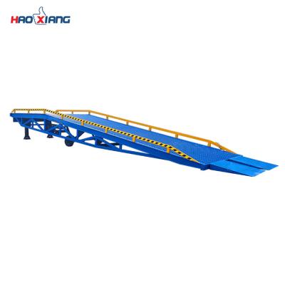 China 10T Hydraulic Loading Dock Ramps Mobile Yard Ramp With Manual Control for sale