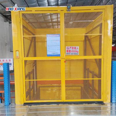 China 2 Ton Hydraulic Cargo Lift Elevator Warehouse Vertical Cargo Lift for sale