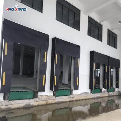 China 8T-20T Warehouse Dock Leveler Loading And Unloading Platform for sale