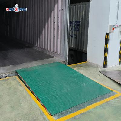 China Adjustable Hydraulic Dock Leveler Container Truck Dock Ramps for sale