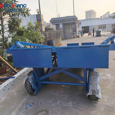 China 5 Meter Steel Loading Ramp for Enhanced Efficiency in Warehouses for sale