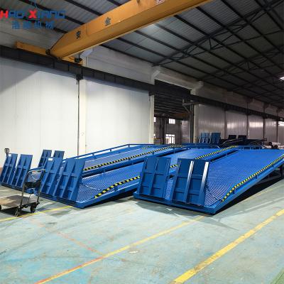 China In Stock 10-Ton, 10-Meter Hand Crank Loading Dock Ramp for Heavy Cargo for sale