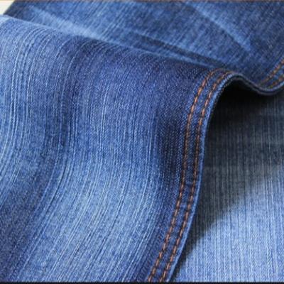 Chine Coton Tencel de 69% et compte matériel de fil du denim 135GSM 21*21 de bout droit de Lyocell à vendre