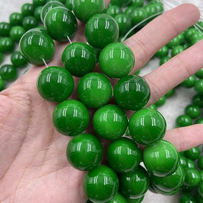 China Garment Stock /Accessories/Jewelry Decoration DIY/For Sale Green Jade Glass Round Beads 18mm For Jewelry Making for sale