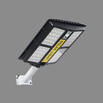 China ROAD Manufacturer Price All In One Smart Control Garden Solar Street Light All In One for sale