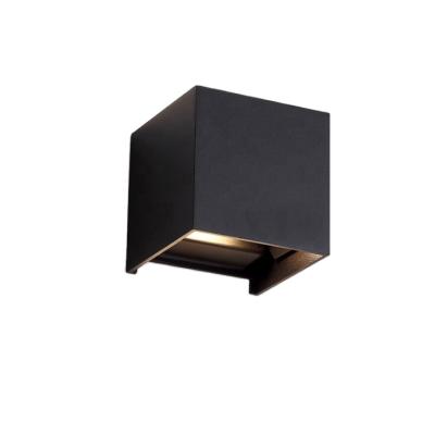 China Exterior Or Interior White Black Gray Door Square Aluminum Surface Mounted Ip65 Outdoor Waterproof Led Wall Light for sale