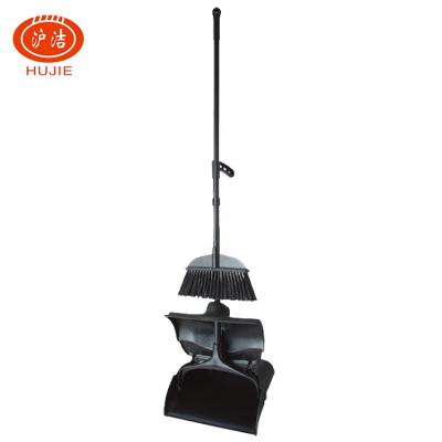 China Outdoor all black wind protect dustpan and broom set with long handle broom for sale