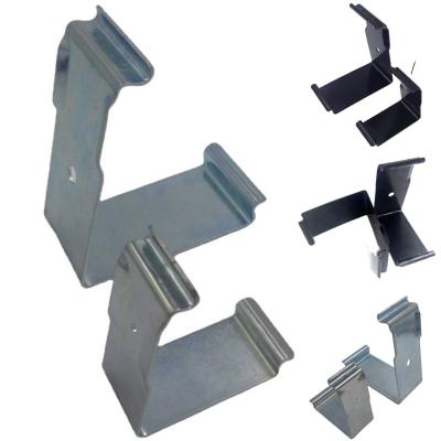 China Silver Galvanized Metal Box Clips Powder Coated Steel Spring Crate Clips V Shape for sale