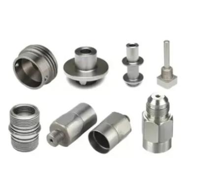 China Aluminium Messing CNC Machining Precision Parts Poedercoating Oppervlaktebehandeling Te koop