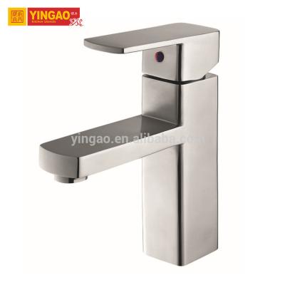 China Contemporary Modern Brushed Style 304 Stainless Steel Kitchen Safe Drinking Water Faucet for sale