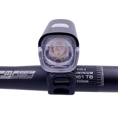 Cina Cri80 insieme ricaricabile Front Headlight della luce della bici del Usb IP65 in vendita