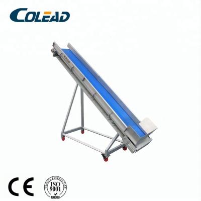 China Hotels SUS 304 stainless steel vegetable and fruit conveyor/vegetable and fruit elevator/date elevator for sale