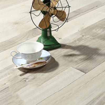 China Modern Factory Preferential Wholesale Laminate Flooring In Restaurants And Shopping Malls for sale