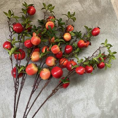 China Home Decoration Berry Pomegranate Artificial Flower Photography of Simulation Silk Pomegranate Fabric Props Show Room Decoration for sale