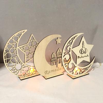 China Modern Muslim Islamic Decor Ramadan Gift 2022 Eid Festival Moon Led Decoration EID Mubarak Decorations Ramadan Party Supplies for sale